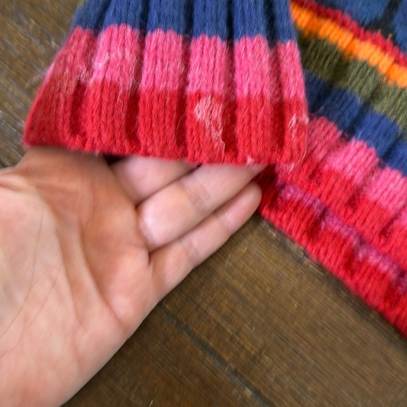 Farm Rio Colorful Heart Pattern Sweater Size Large - Picture 11 of 11